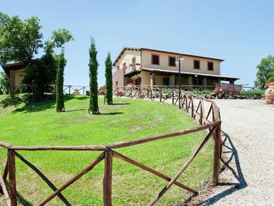 Mansion in Montefiascone Near Lake Bolsena