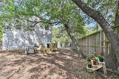 Charming Home w/ Deck < 1 Mi to Belton Lake!