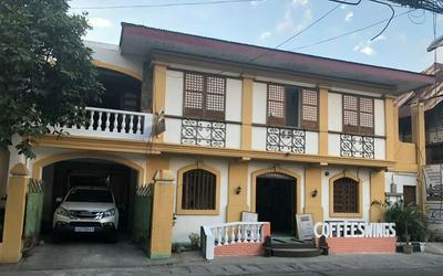 Coffee Swings Lodging House