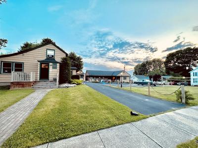 Wooden Boat Inn
