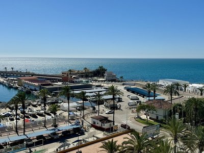 Beachfront Apartment With Seaview Terrace
