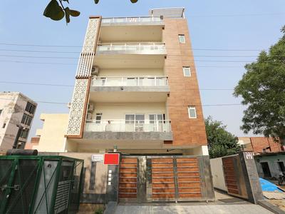 OYO 6812 Aruma Residency
