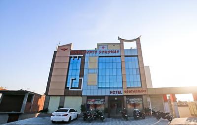 OYO 28141 Hotel Mamta Paradise