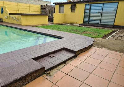 Khahiligi Investment Properties Guest