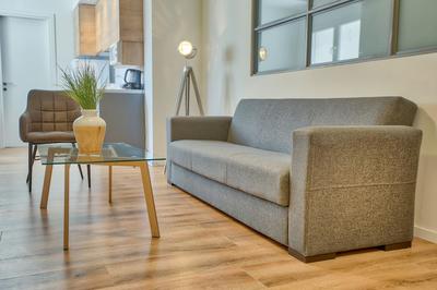 Civilian Apartments, Nilie Hospitality MGMT