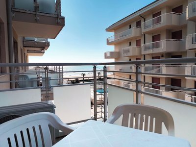 Seaside Apartment With Balcony