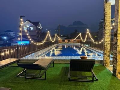 Vang Vieng Family Boutique Hotel