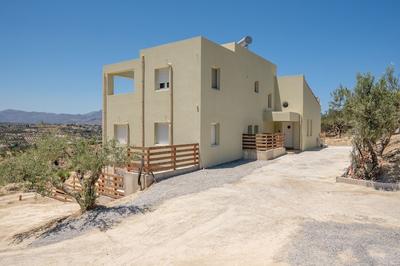 Amfithea Villa With Swimming Pool