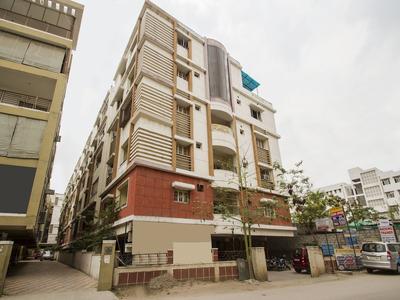 OYO 13193 Rockline Comfort Stay