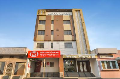 Capital O 39331 Hotel Retaj