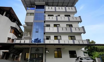 Fabhotel The Paradise Inn Residency