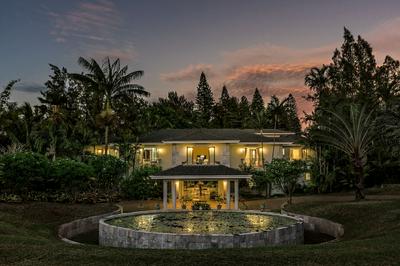 Hawaii Island Retreat, a hotel in Kapaau, Hawaii