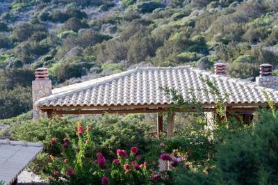 Beautiful 3-bed Sea Front Villa in Agios Nikolaos