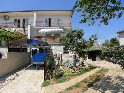 Apartment for 5 Persons With Balcony