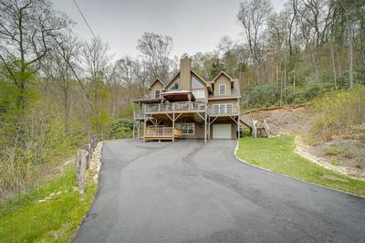 Spacious Lake Glenville Getaway w/ Deck!
