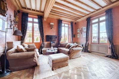 Luxury Duplex in the Heart of Deauville With a Large Garden