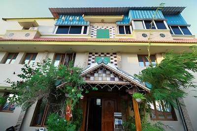 Hotel Vaani Villa By Royal Stay