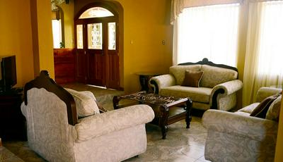 Hotel Restaurante Imperio Inn