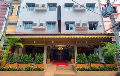 P R Patong Hotel