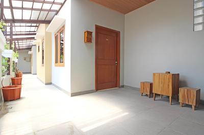 RedDoorz Premium near Solo Grand Mall