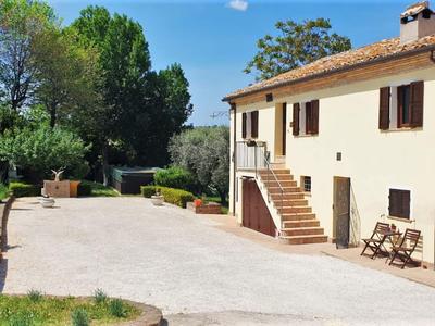Holiday House in Filottrano on the Beach by the sea