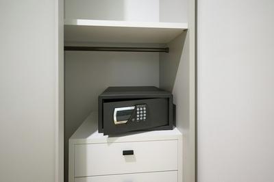 La Corte Rental Room
