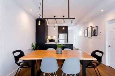 Spacious 2 Bedroom Condo in Little Italy