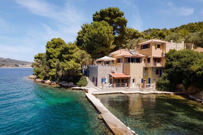 Porto Castello Villas