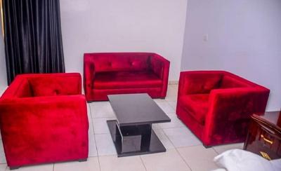 Diamond Hotel and Suites