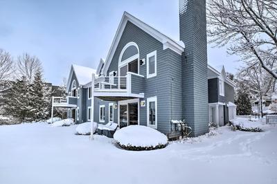 Waterfront Condo: Walk to Downtown Boothbay Harbor
