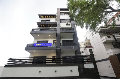 Fabhotel X Green Tree