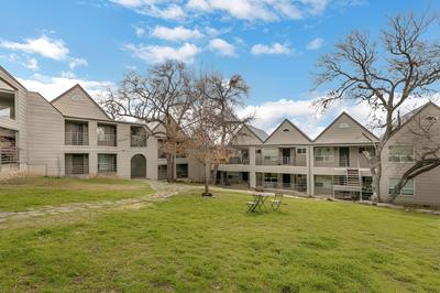 Cozy Retreat in Central East Austin