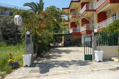 Anestis Apartments