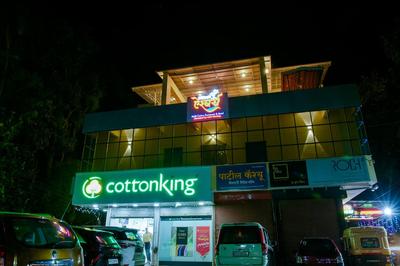 Malvan's Aishwarya Hotel