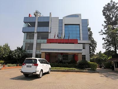 OYO 6401 The Neelam Executive