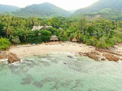 The Narima Bungalow Resort