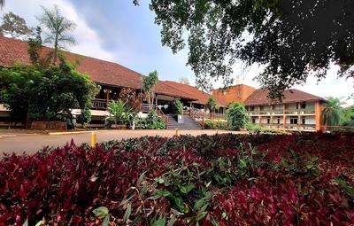 Raices Esturión Hotel