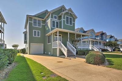 Manteo Waterfront Resort Home w/ 30-ft Dock!