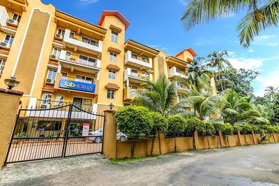 FabHotel Veera Strand Park