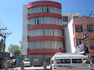 OYO 5855 Hotel Neelkanth