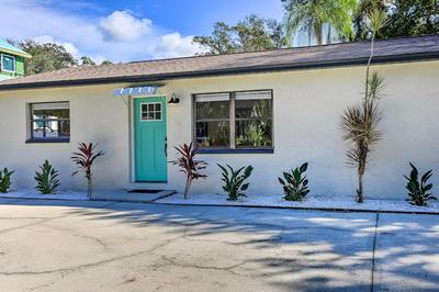 Central Gulfport Home < 1 Mi to the Beach!