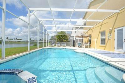 Beautiful 5 Bedroom Home With Large South-facing Pool