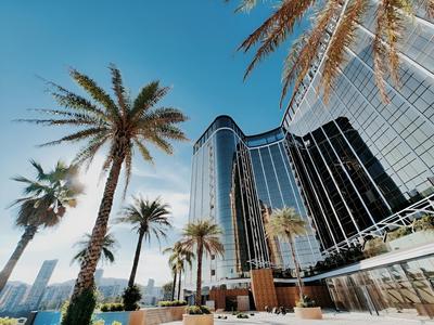 YOHO Treasure Island Hotel