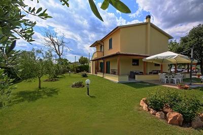 Agriturismo Fattoria Benaris