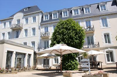 Grand Hôtel de Courtoisville