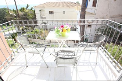 Pelagos Studios by Frangki