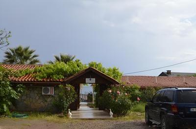 Assos Sardunya Butik Hotel