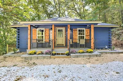 Secluded Table Rock Lake/branson Cabin w/ Hot Tub!