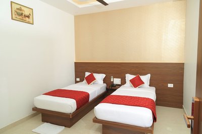 Hotel Vishaka Paark