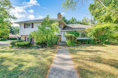 4 Mi to Downtown Rockford - Spacious Home!